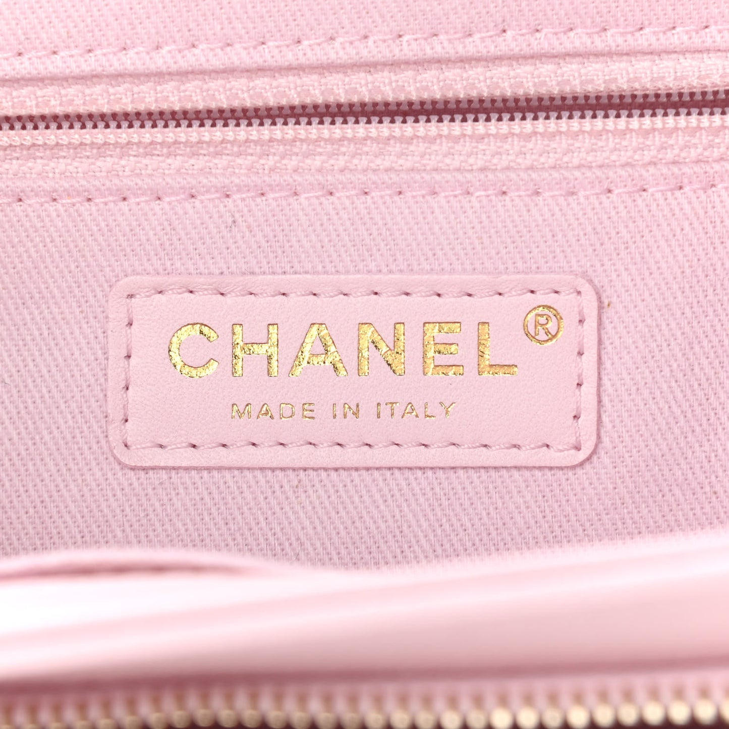 Caviar Quilted Small Business Affinity Flap Light Pink