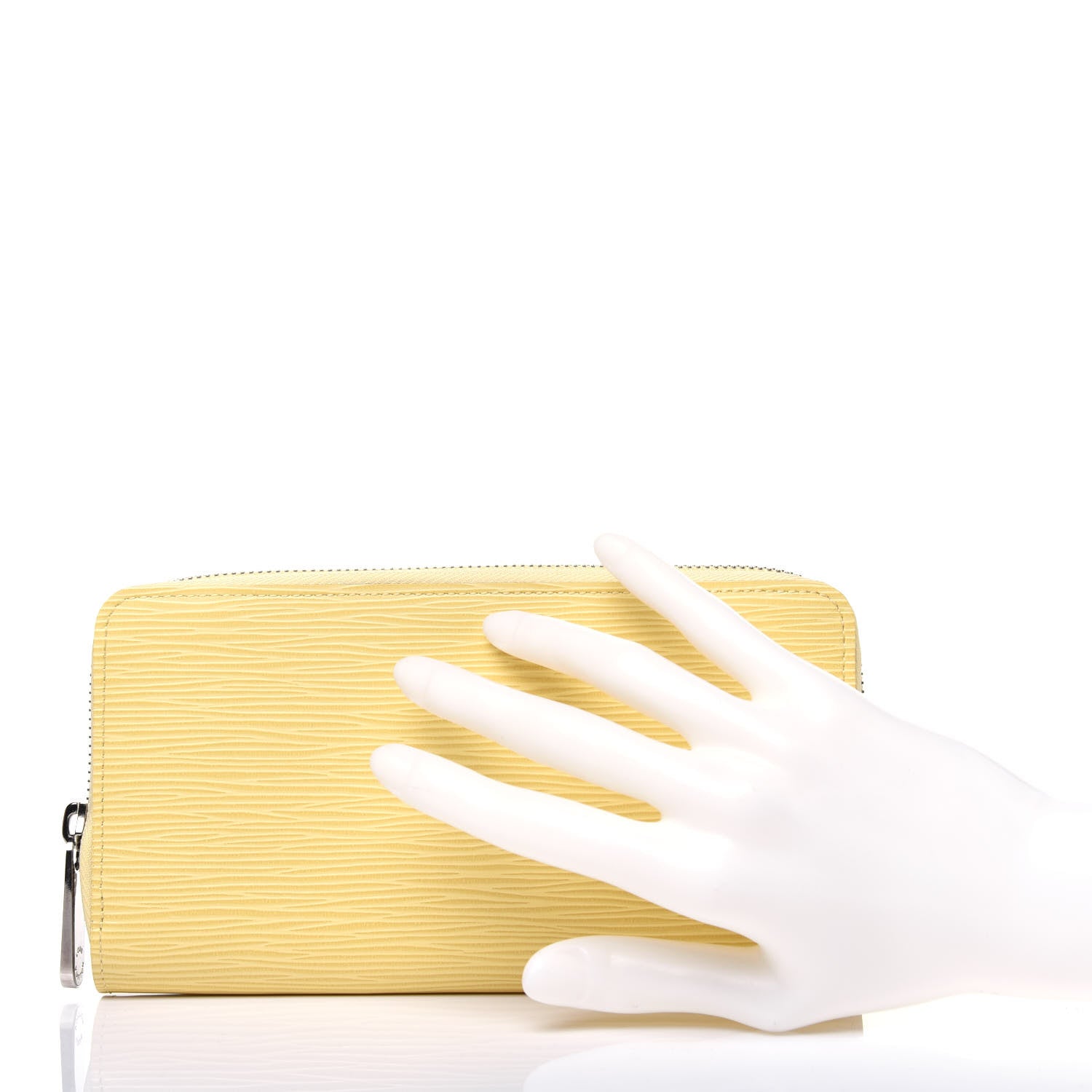 Louis Vuitton Epi Zippy Wallet Vanilla 2 of 10