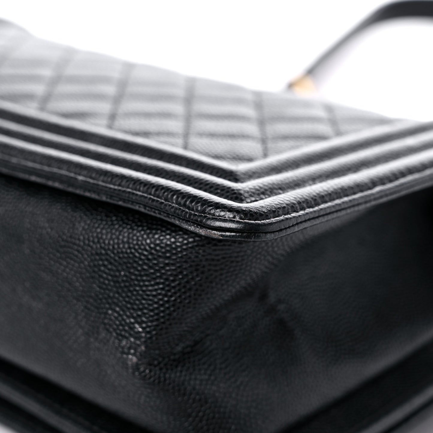 Caviar Quilted Medium Boy Flap Black