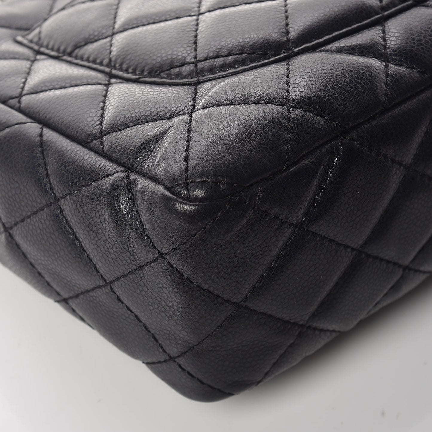 Caviar Quilted Jumbo Single Flap Black