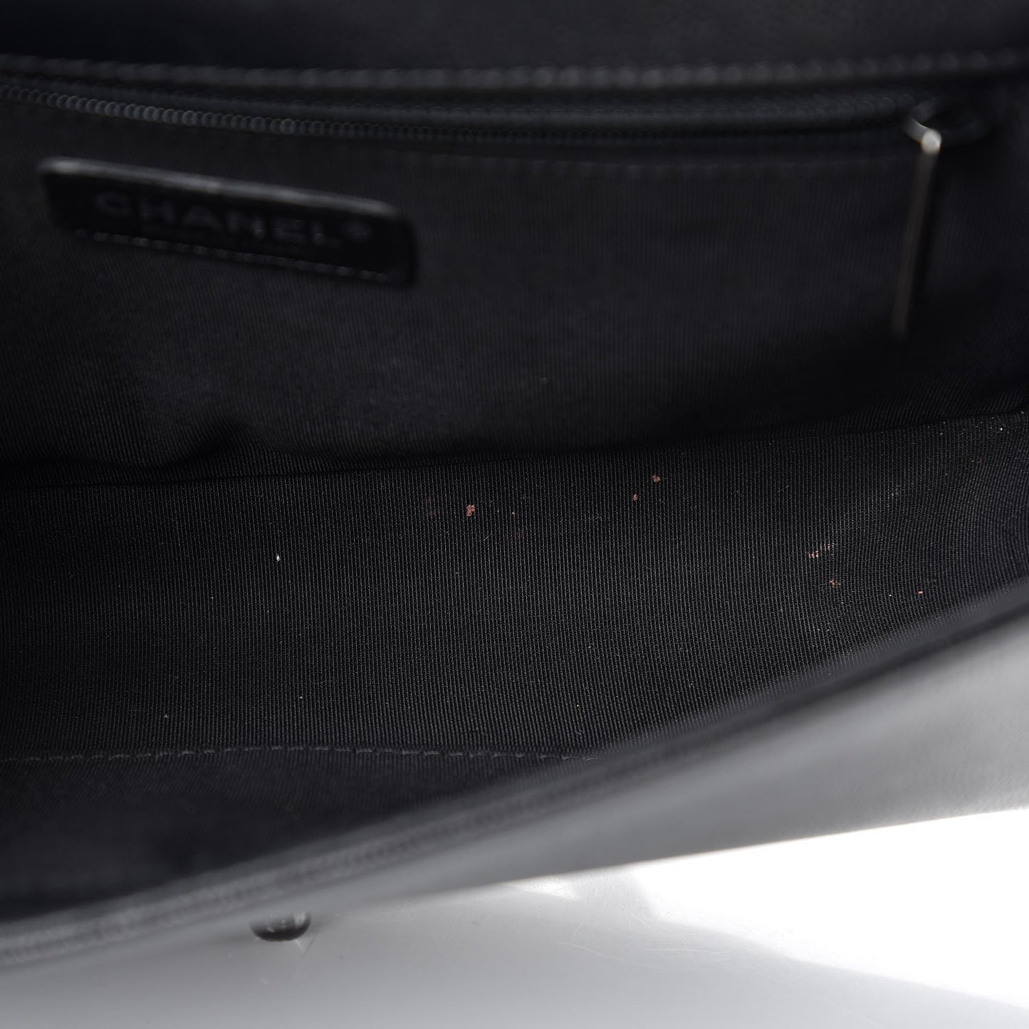 Caviar Quilted New Medium Boy Flap So Black