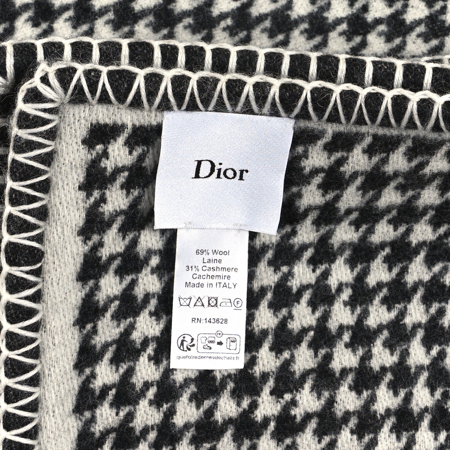 Christian Dior Cashmere Wool Houndstooth Throw Blanket Black 3 of 3