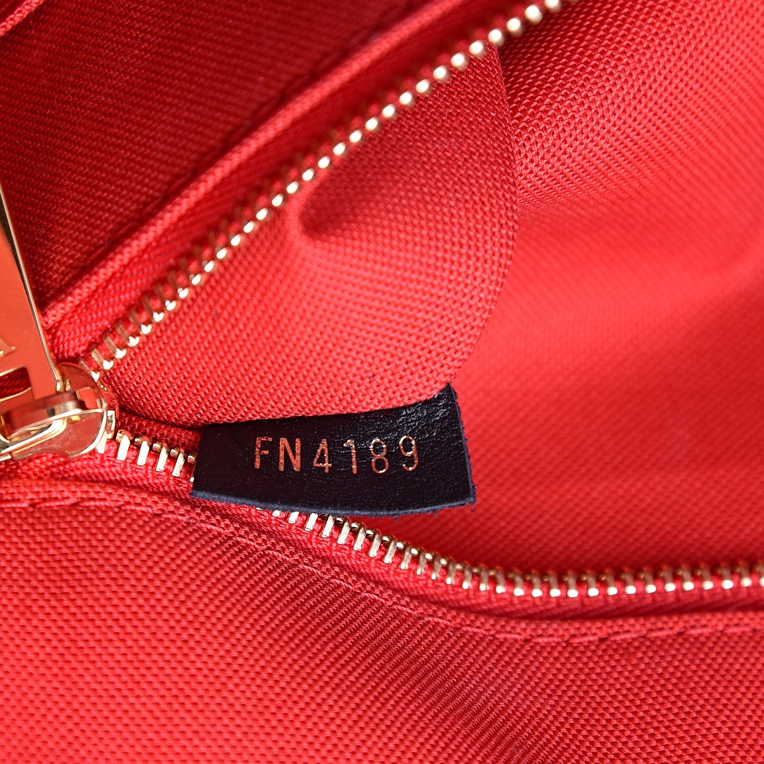 Louis Vuitton Reverse Monogram Giant Onthego GM 6 of 9