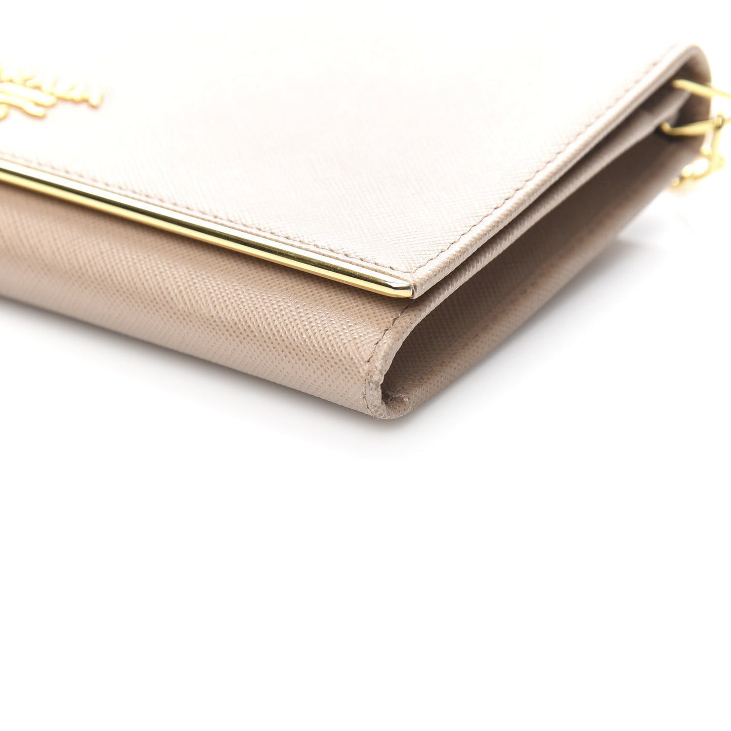 Saffiano Metal Bar Chain Wallet Cammeo