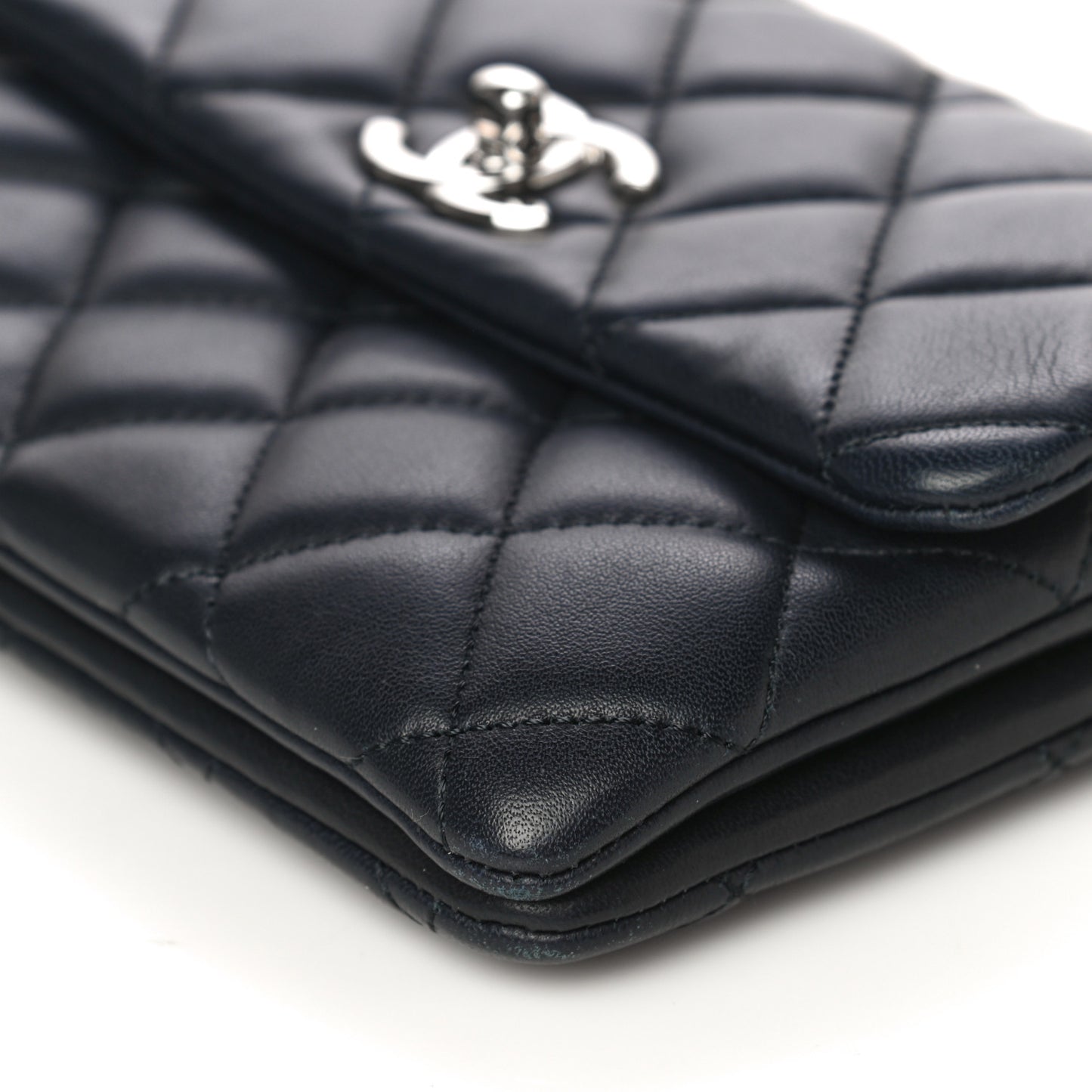 Lambskin Quilted Daily Zippy Crossbody Navy