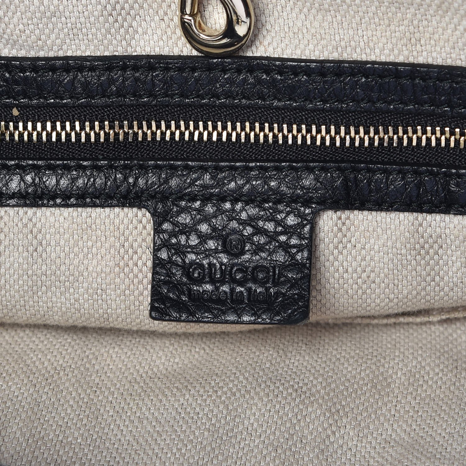 Gucci Pebbled Calfskin Large Soho Chain Shoulder Bag Black 5 of 20