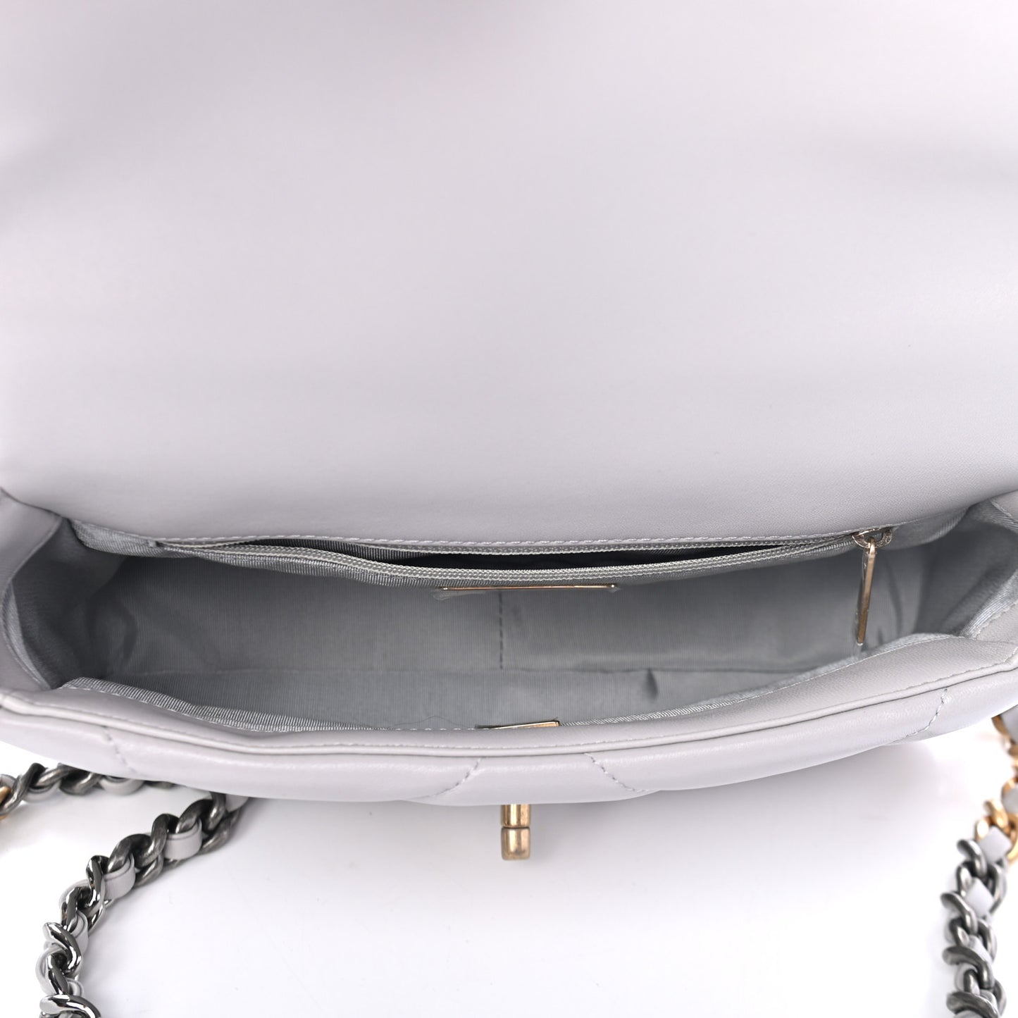 Lambskin Quilted Medium Chanel 19 Flap Grey