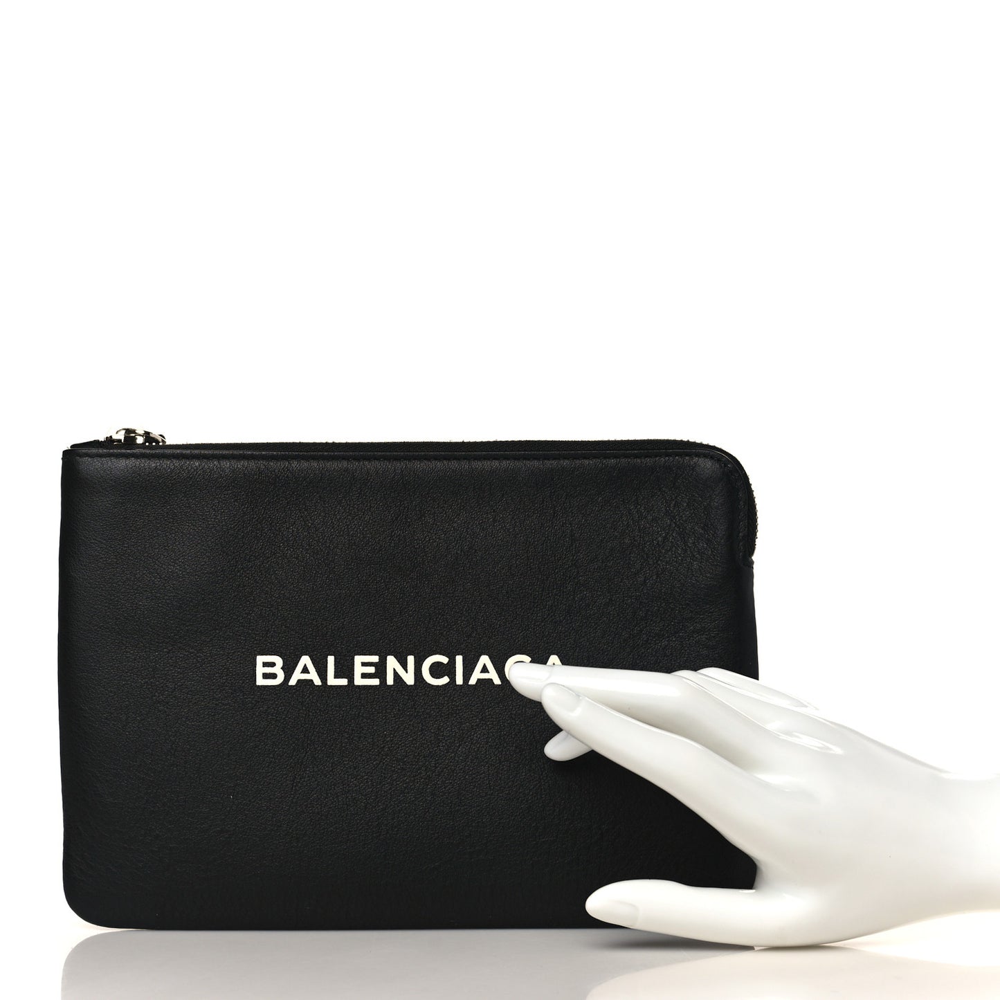 Calfskin Logo Medium Everyday Pouch Black