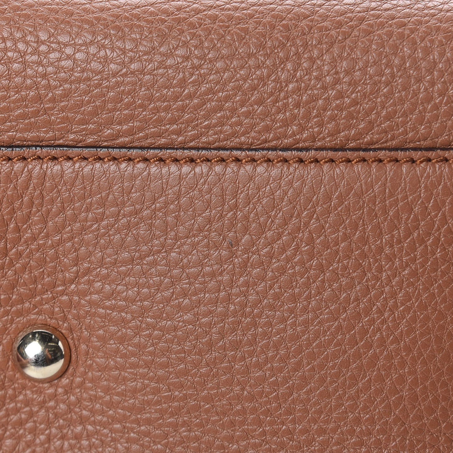 Pebbled Calfskin Small Soho Shoulder Bag Dusty Blush