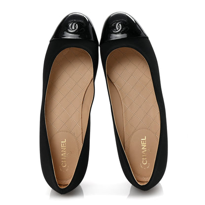 Chanel Grosgrain Patent Calfskin CC Cap Toe Pumps 40 Black 2 of 9