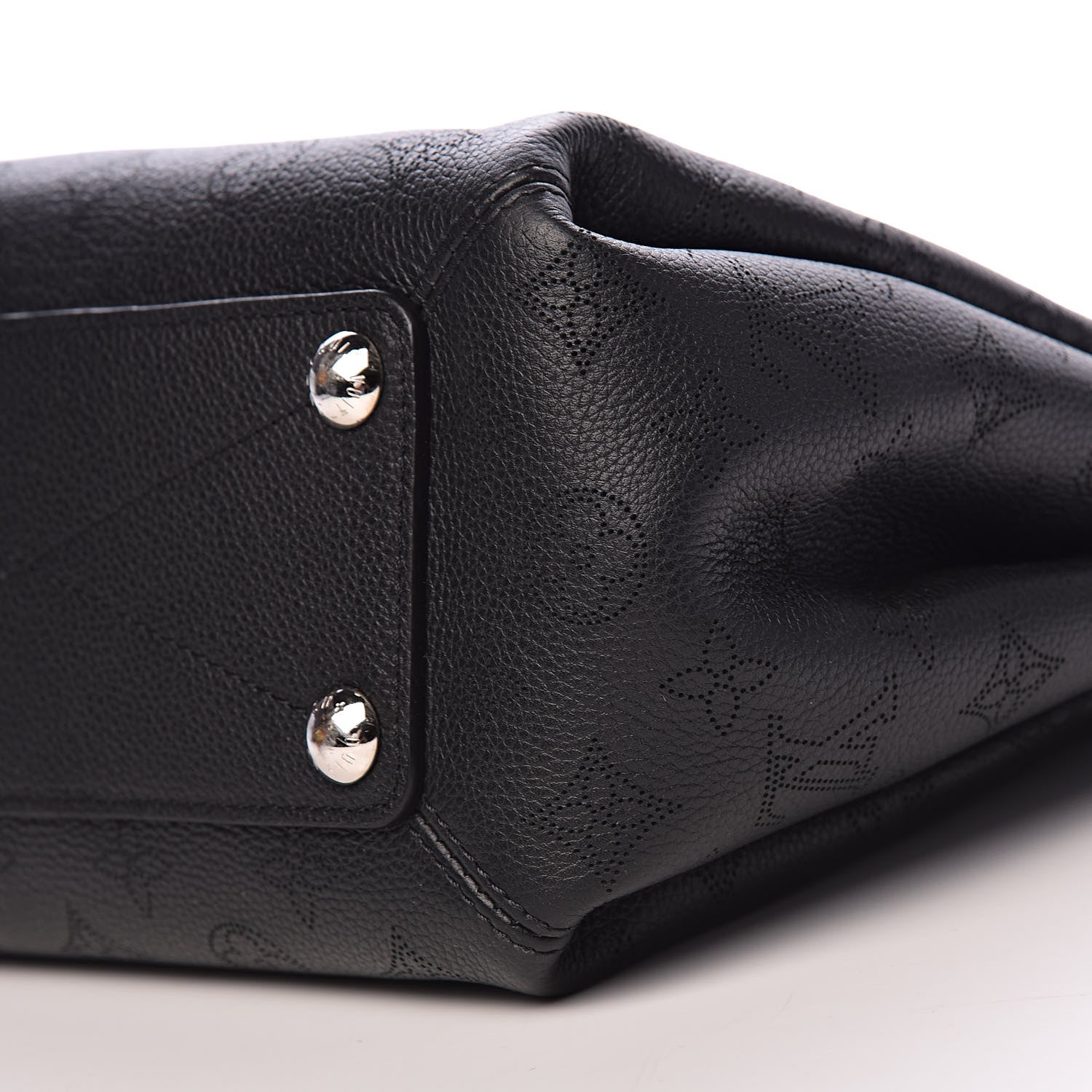 Louis Vuitton Mahina Babylone Chain BB Black 9 of 10