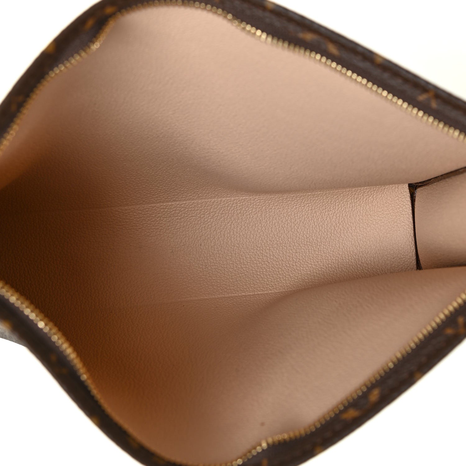 Louis Vuitton Monogram Toiletry Pouch 26 5 of 9