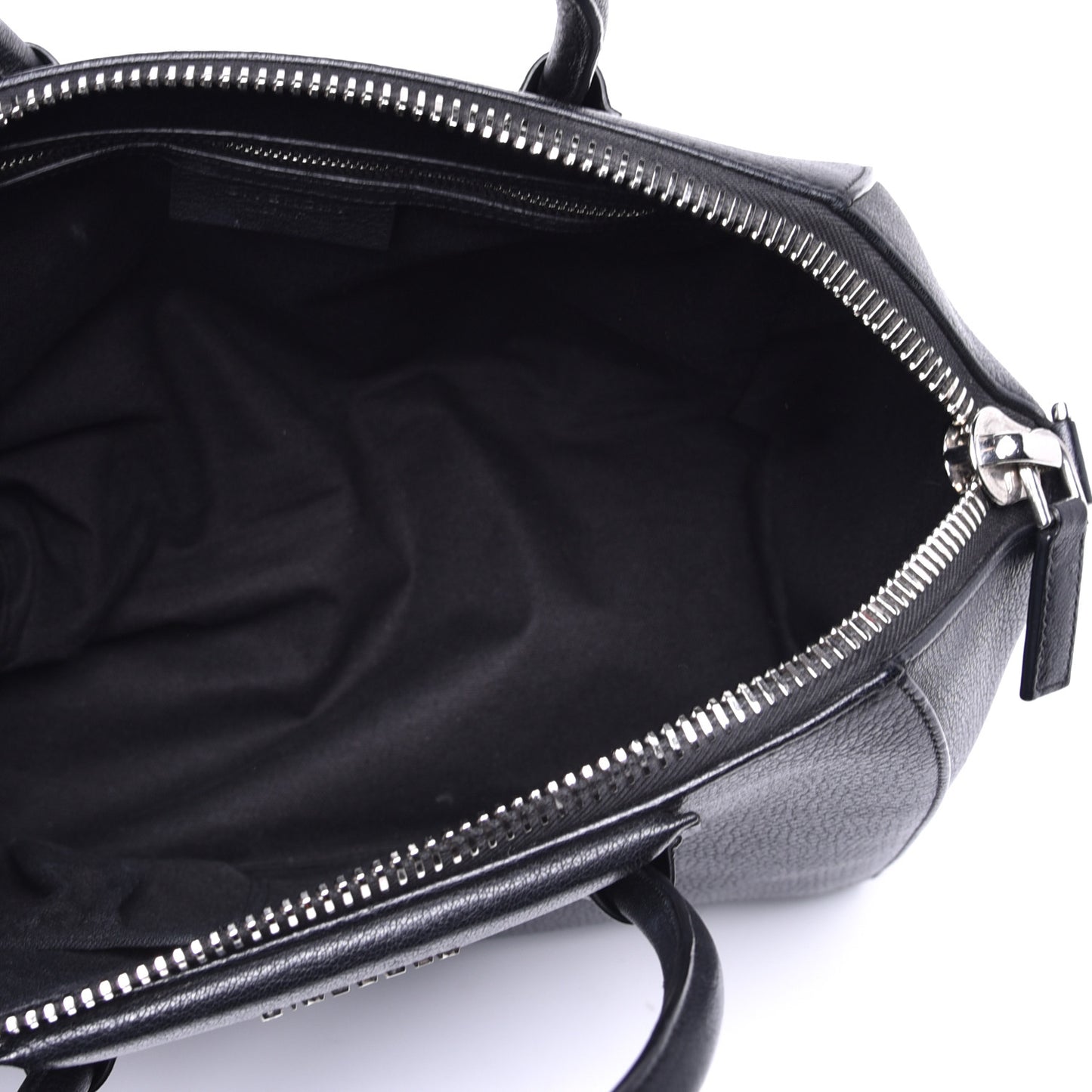 Sugar Goatskin Medium Antigona Black