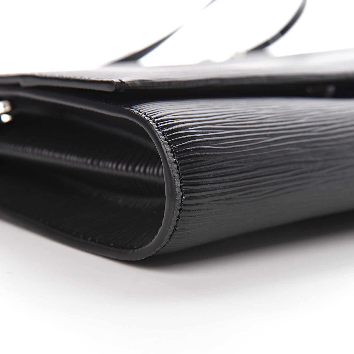 Louis Vuitton Epi Clery Black 8 of 10