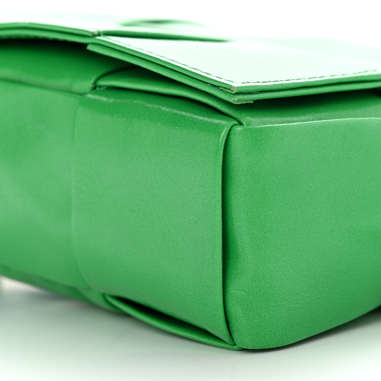 Paper Calfskin Intreccio Cassette Belt Bag Parakeet