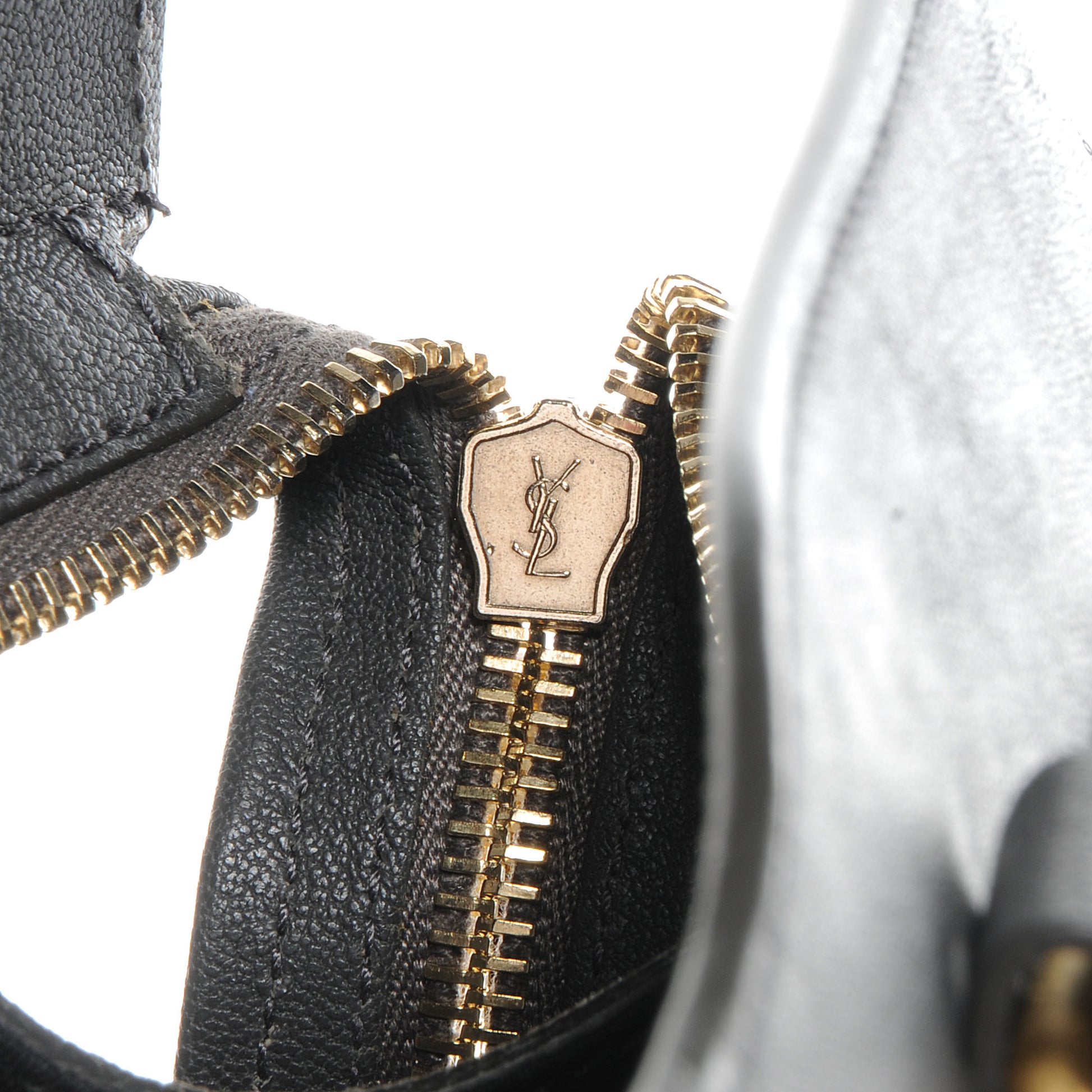 Saint Laurent Leather Large Cabas Chyc Grey 8 of 9