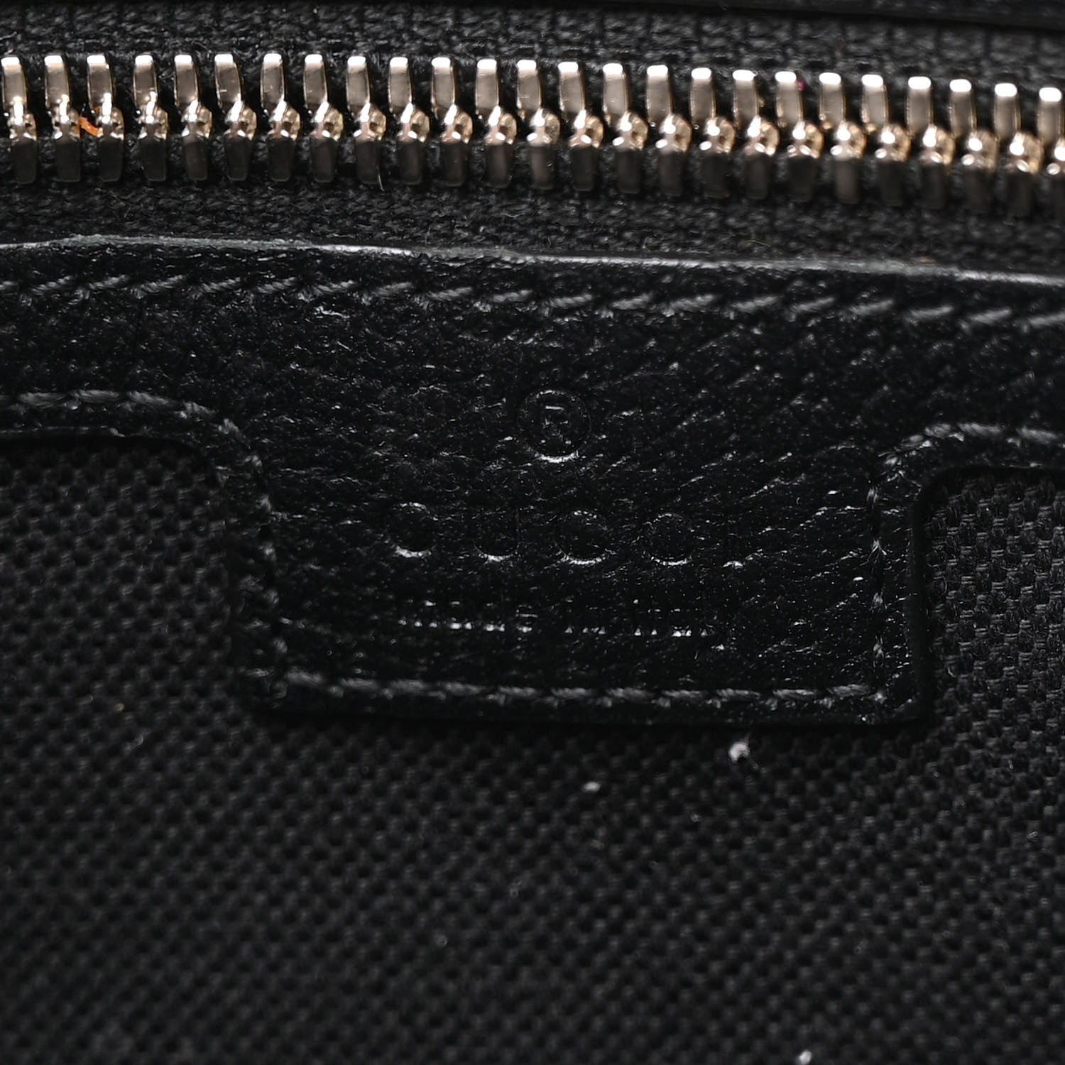 Gucci Monogram Jumbo GG Textured Dollar Calfskin Wristlet Messenger Bag Black 6 of 13