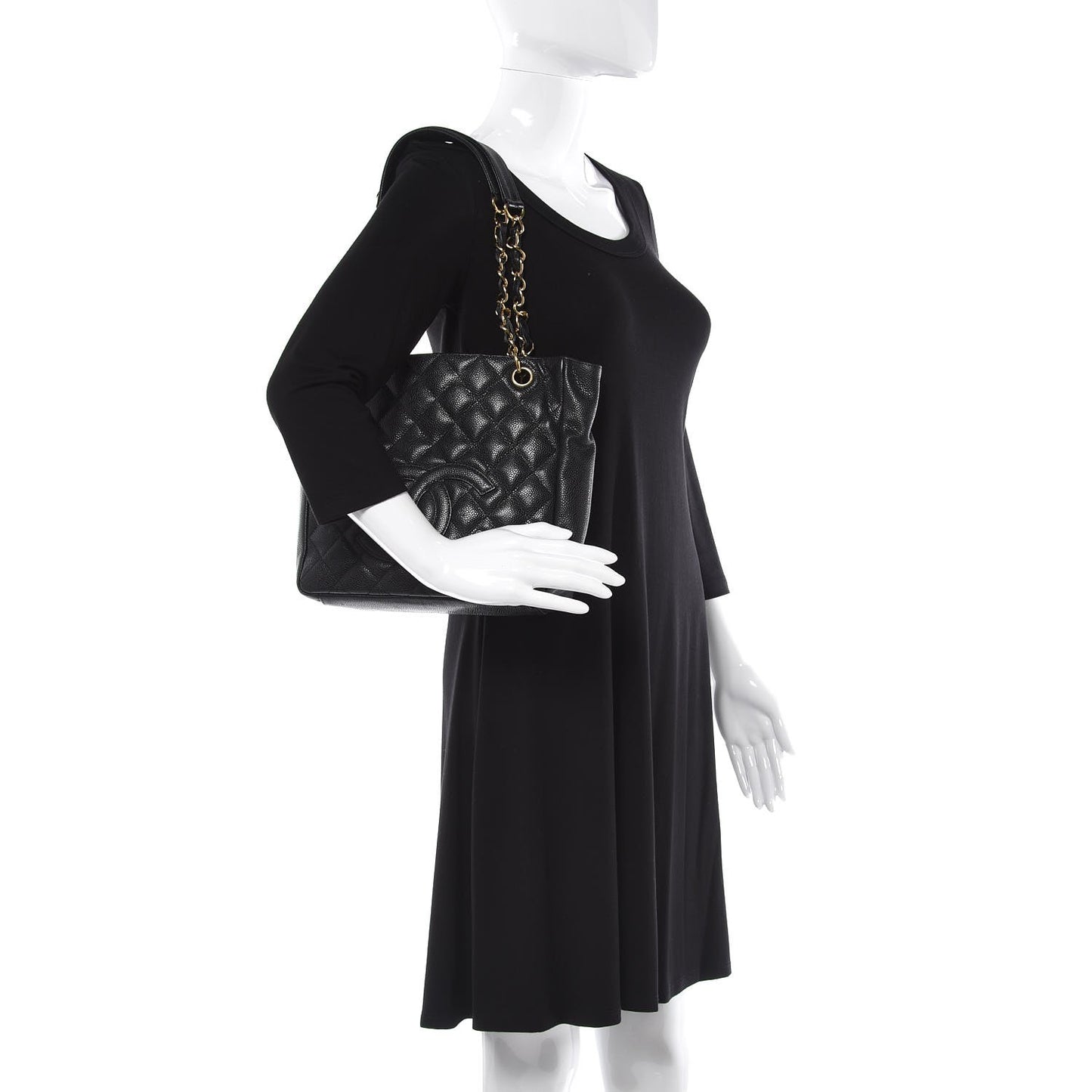Caviar Quilted Petit Shopping Tote PST Black