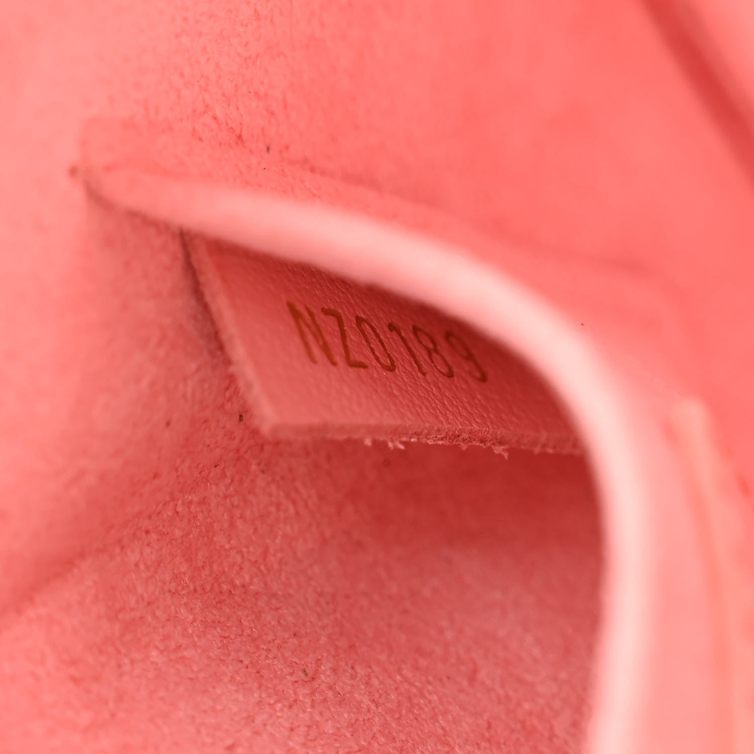 Louis Vuitton Calfskin New Wave Heart Bag Rose Pomettes 7 of 11
