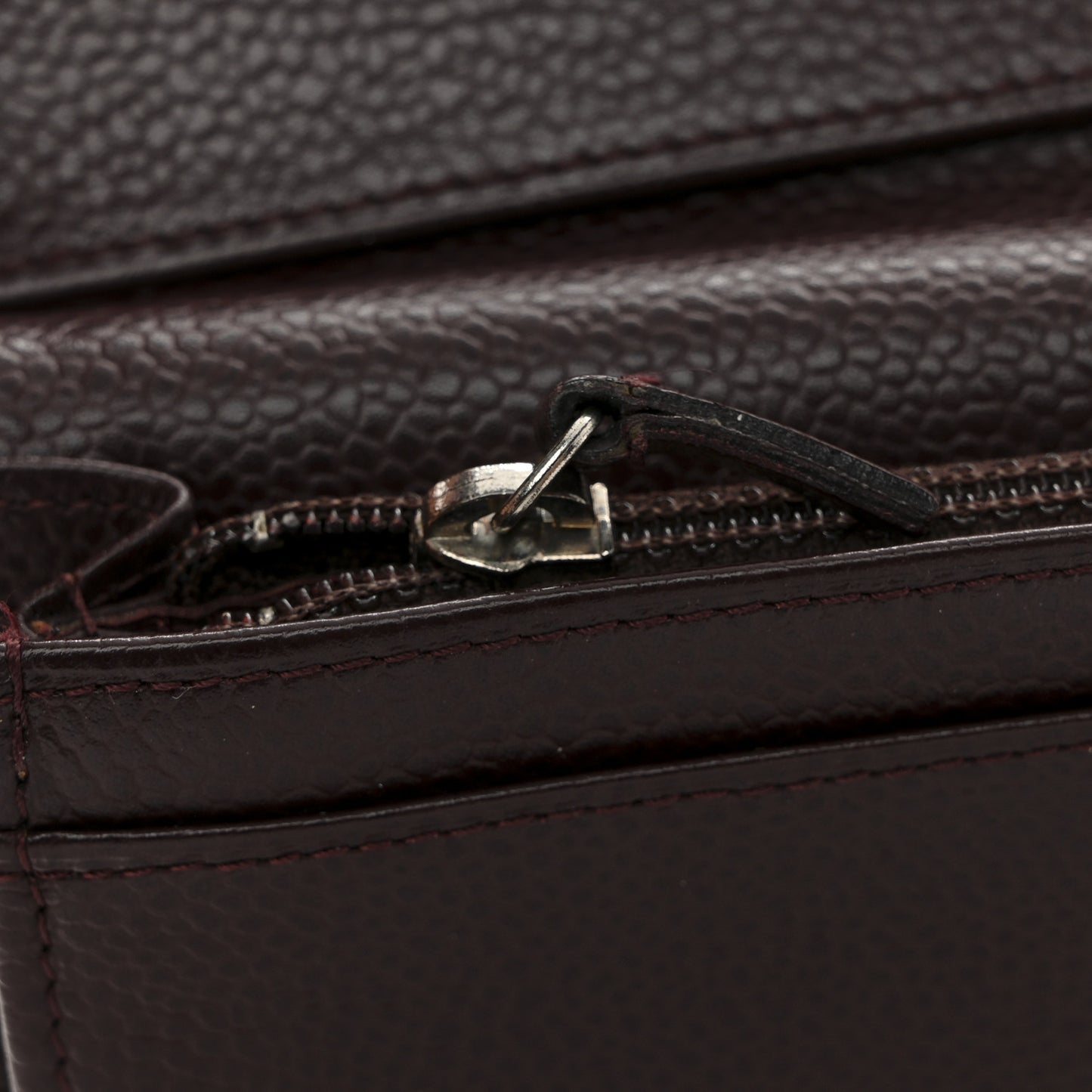 Caviar Timeless CC Yen Wallet Burgundy