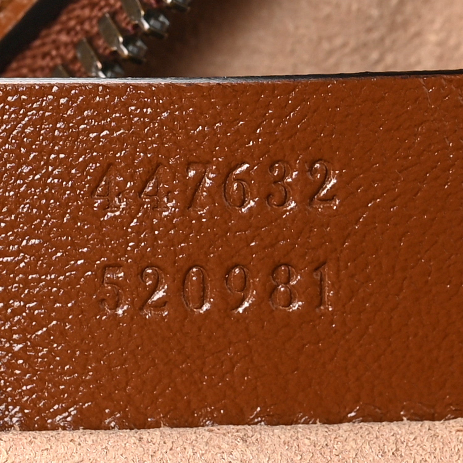 Gucci Glazed Calfskin Matelasse Diagonal Small GG Marmont Chain Shoulder Bag Cuir 7 of 7