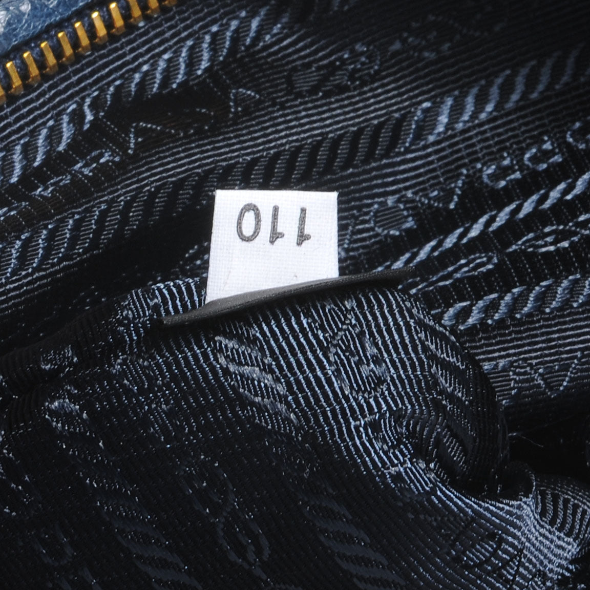 Vitello Shine Pochette Clutch Denim