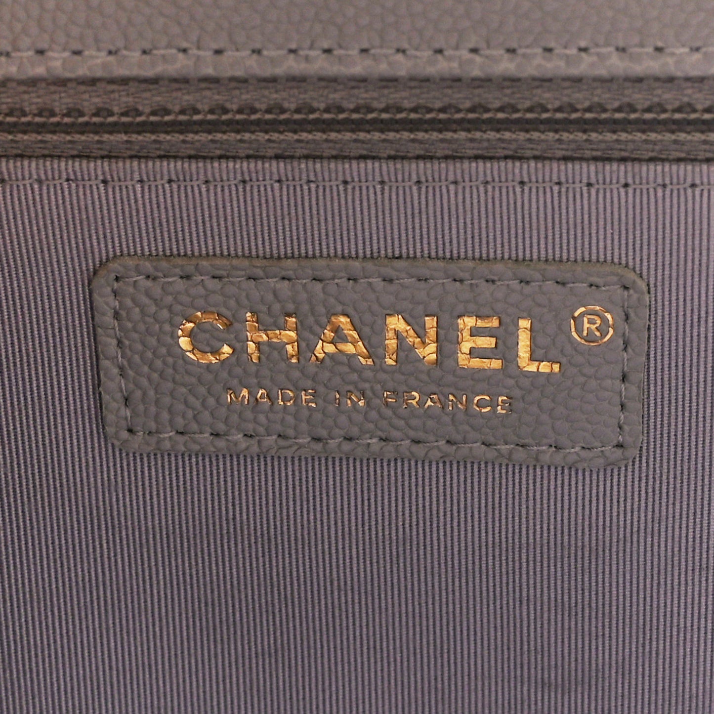 Caviar Quilted New Medium Boy Flap Grey