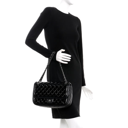 Chanel Patent Lambskin Quilted Classic Twist Flap Black 3 of 8