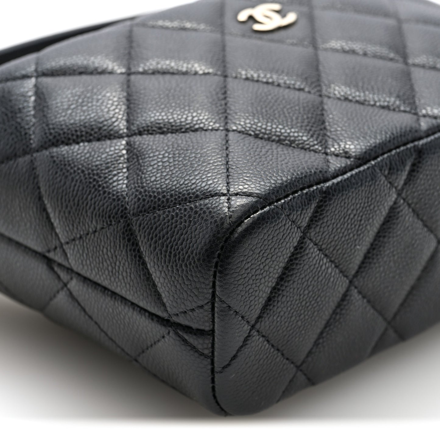 Caviar Quilted Hobo Clutch With Chain Black