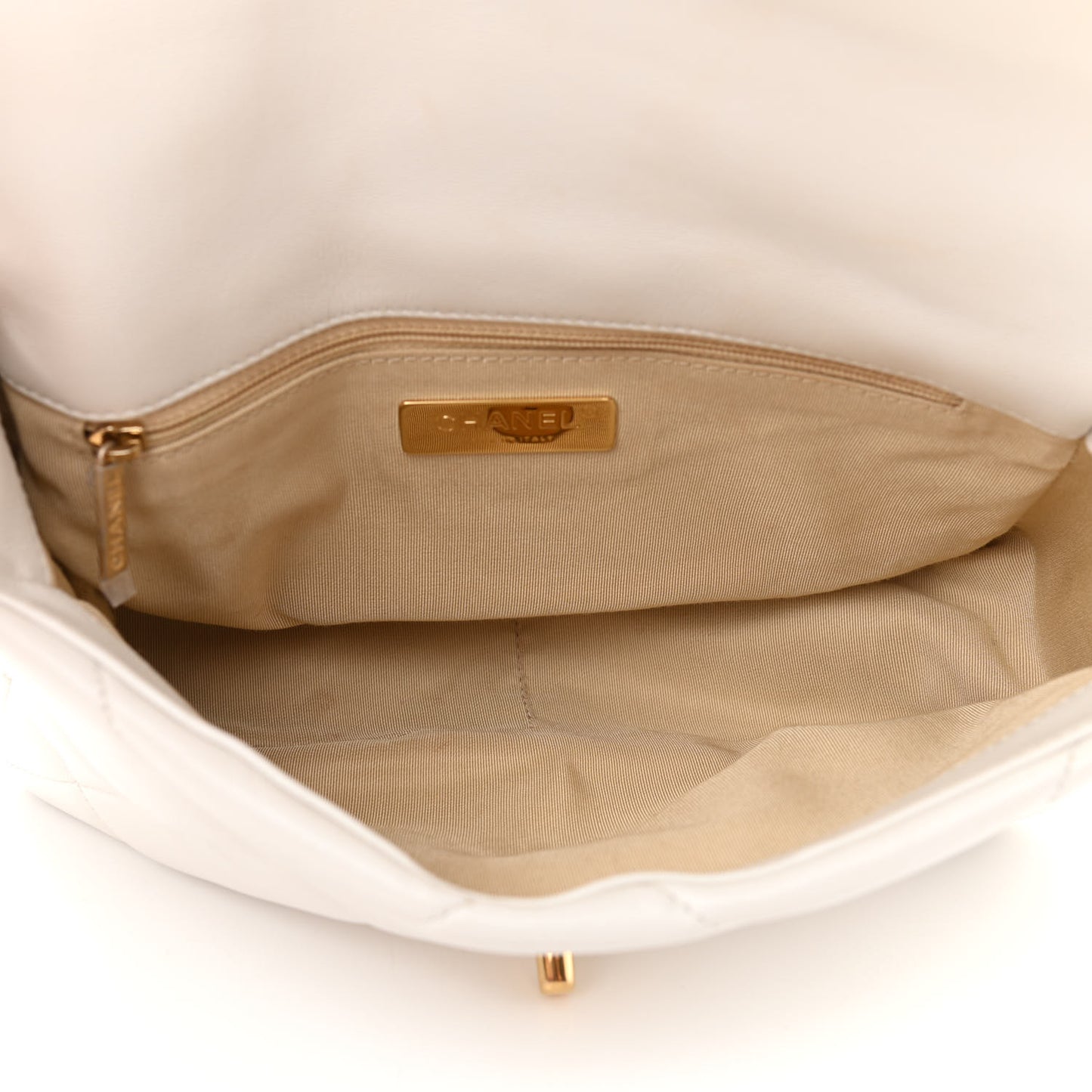 Goatskin Quilted Medium Chanel 19 Flap White