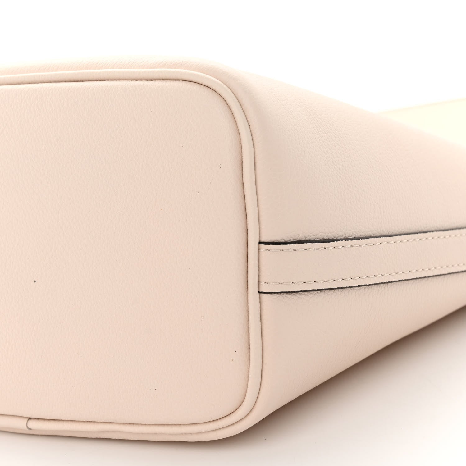 Louis Vuitton Grained Calfskin Lock and Walk Bucket Quartz 9 of 9
