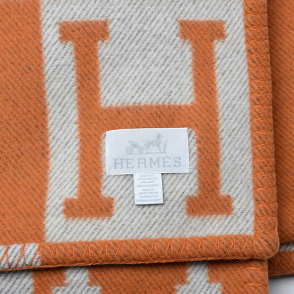 Hermes Wool Cashmere Signature Classic Avalon Blanket Ecru Potiron 4 of 5