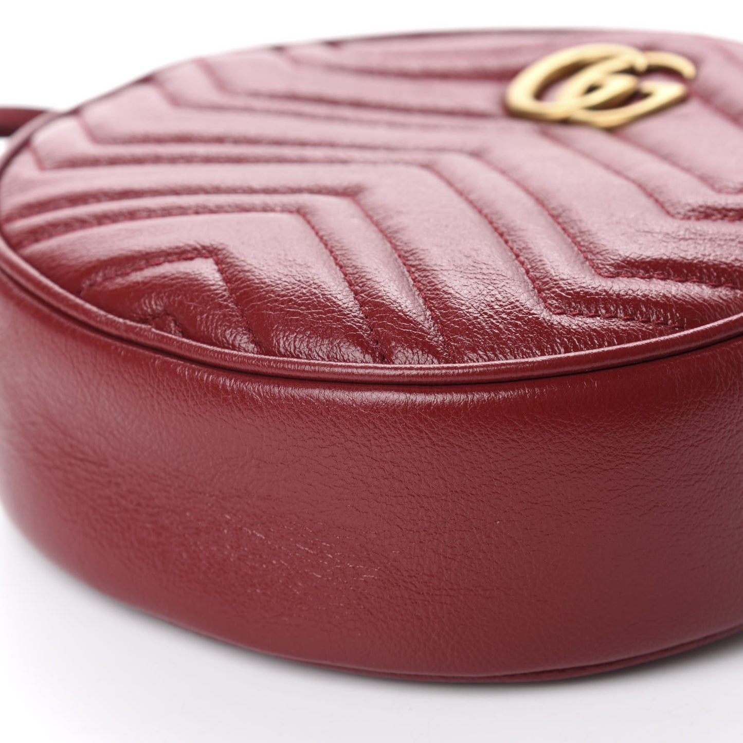 Glazed Calfskin Matelasse Heart Mini GG Marmont Round Shoulder Bag Romantic Cerise