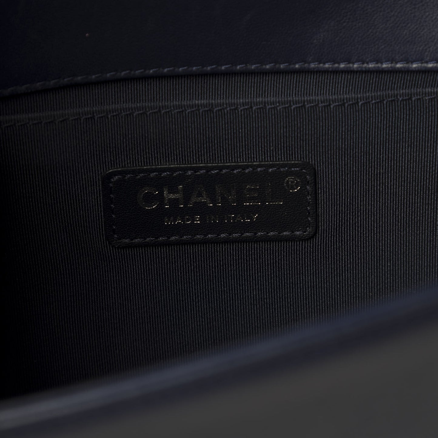 Calfskin Tweed Double Stitch Medium Boy Flap Navy Blue