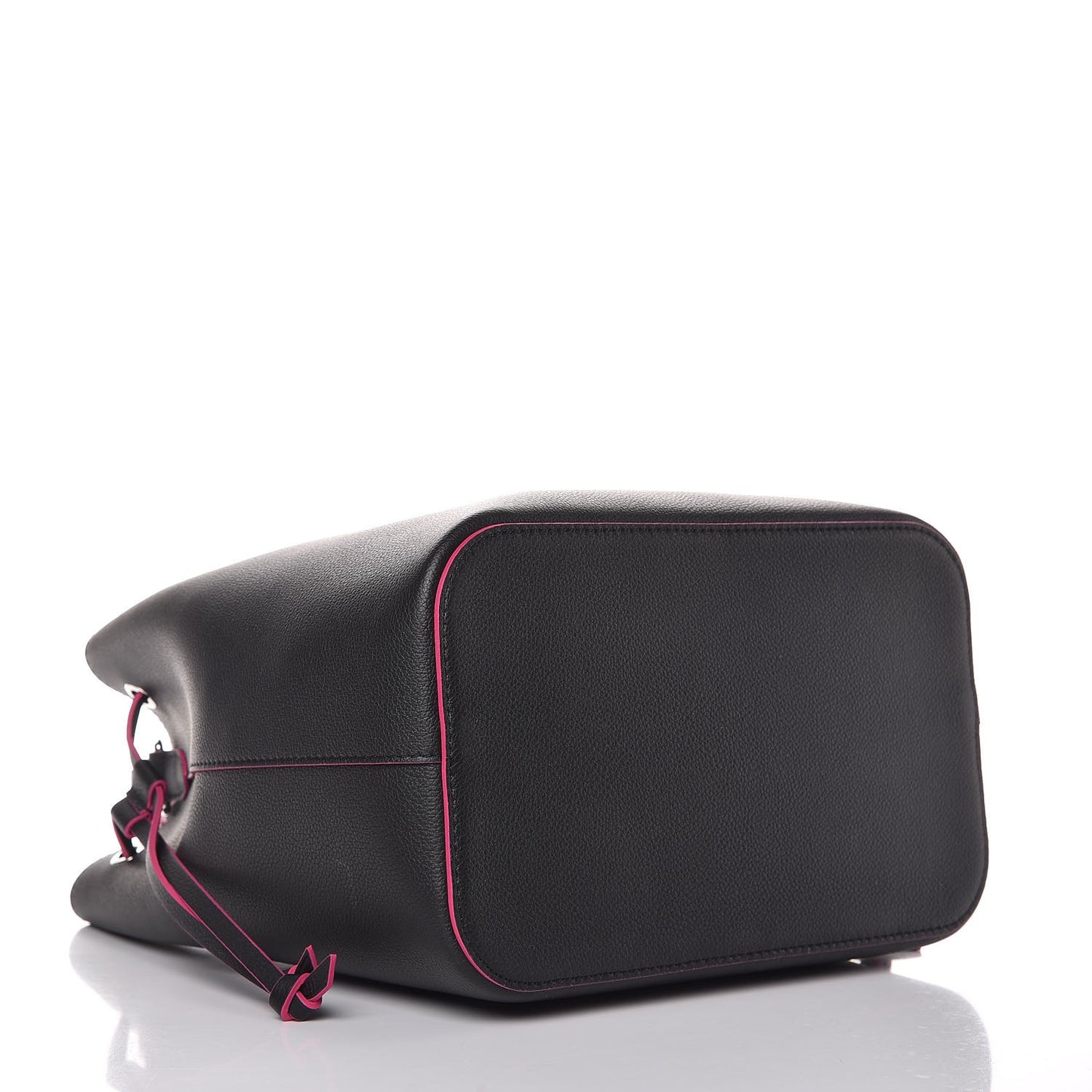 Calfskin Lockme Bucket Black