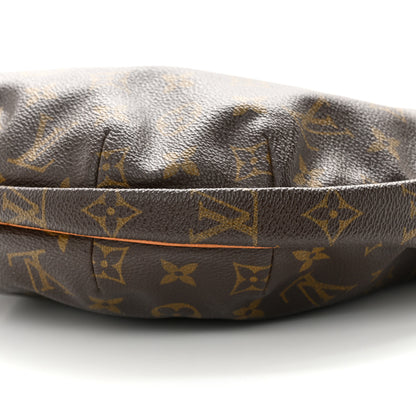 Louis Vuitton Monogram Croissant MM 9 of 10