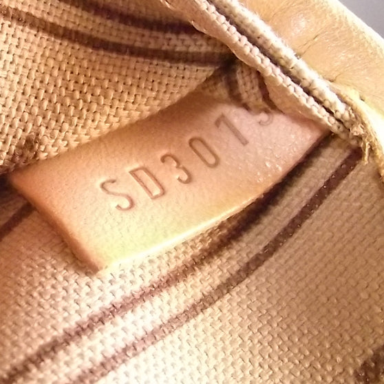 Louis Vuitton Monogram Neverfull MM 7 of 9