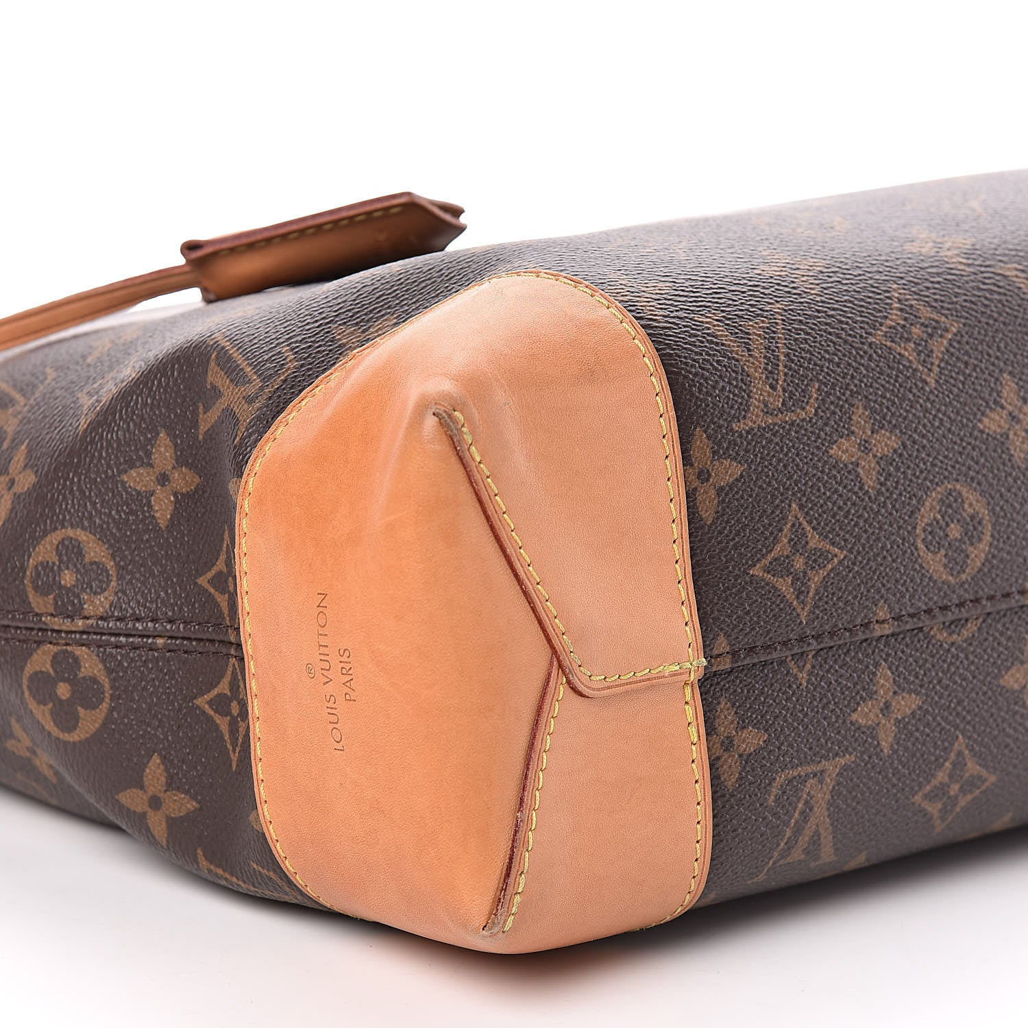 Louis Vuitton Monogram Berri PM 7 of 9