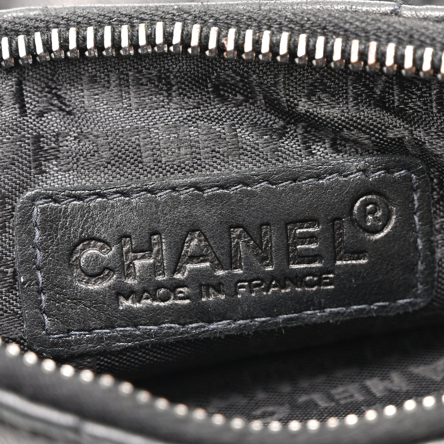 Lambskin Square Quilted Chain Fringe Pochette Black