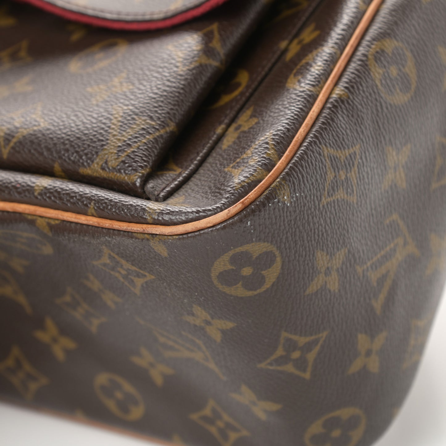 Monogram Excentri-Cite