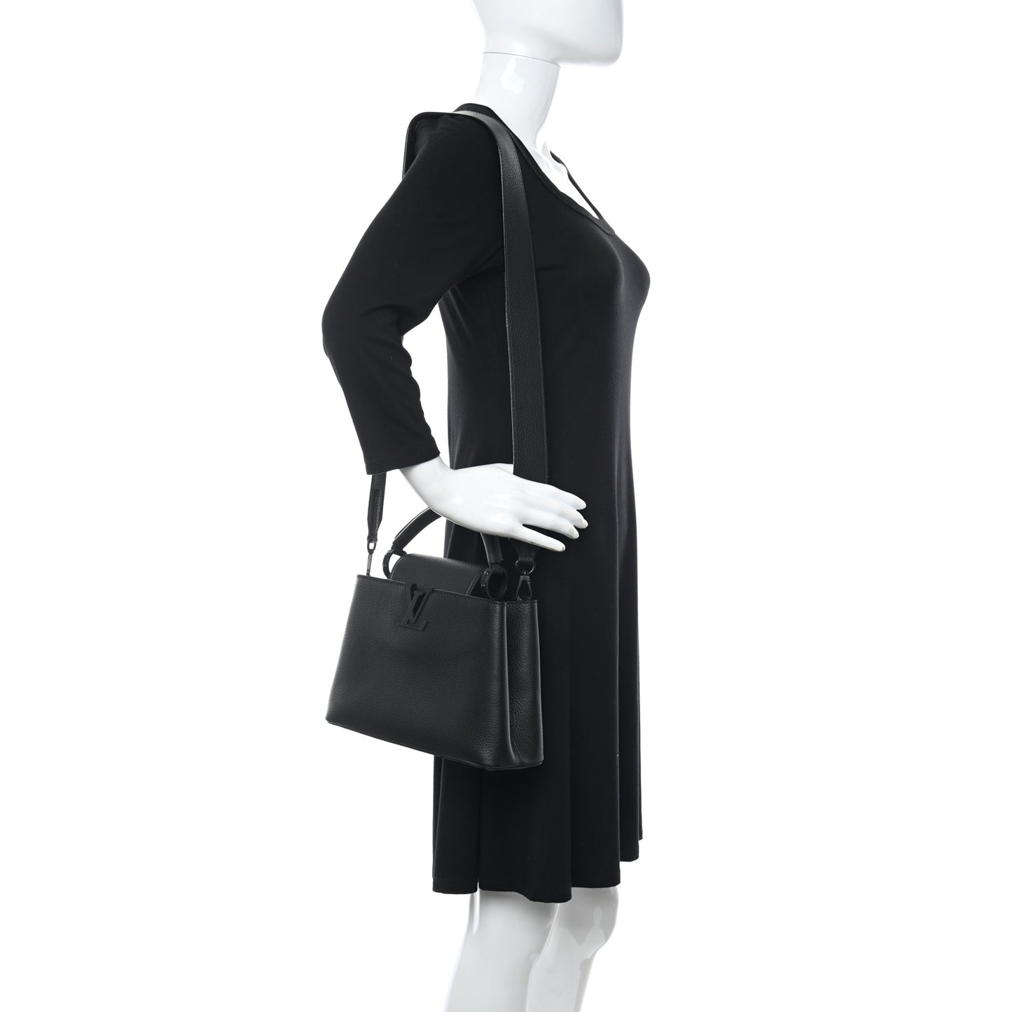 Taurillon Capucines BB Matte Black
