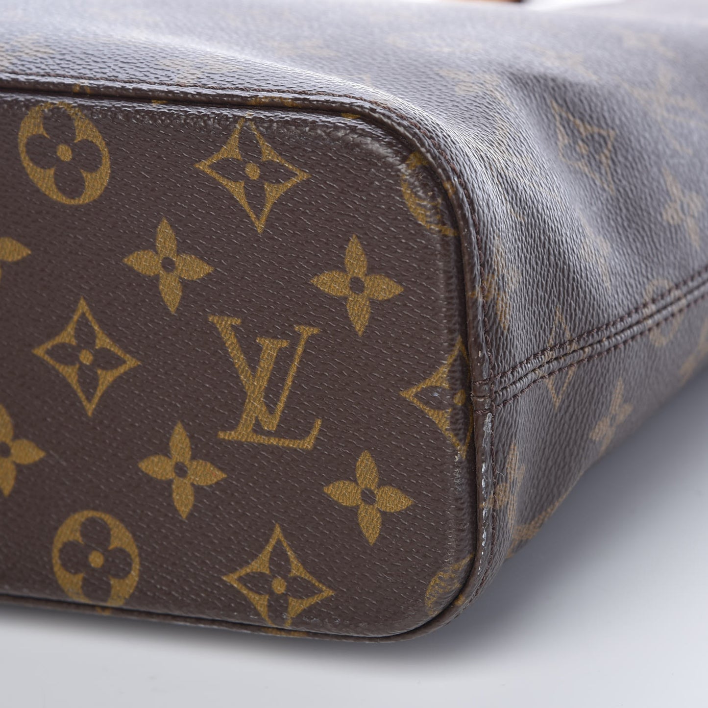 Monogram Luco