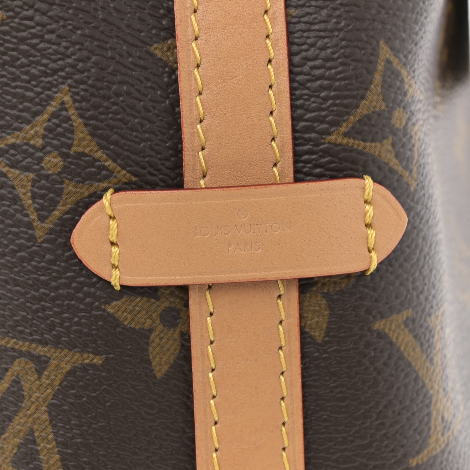 Louis Vuitton Monogram Carryall PM 12 of 19