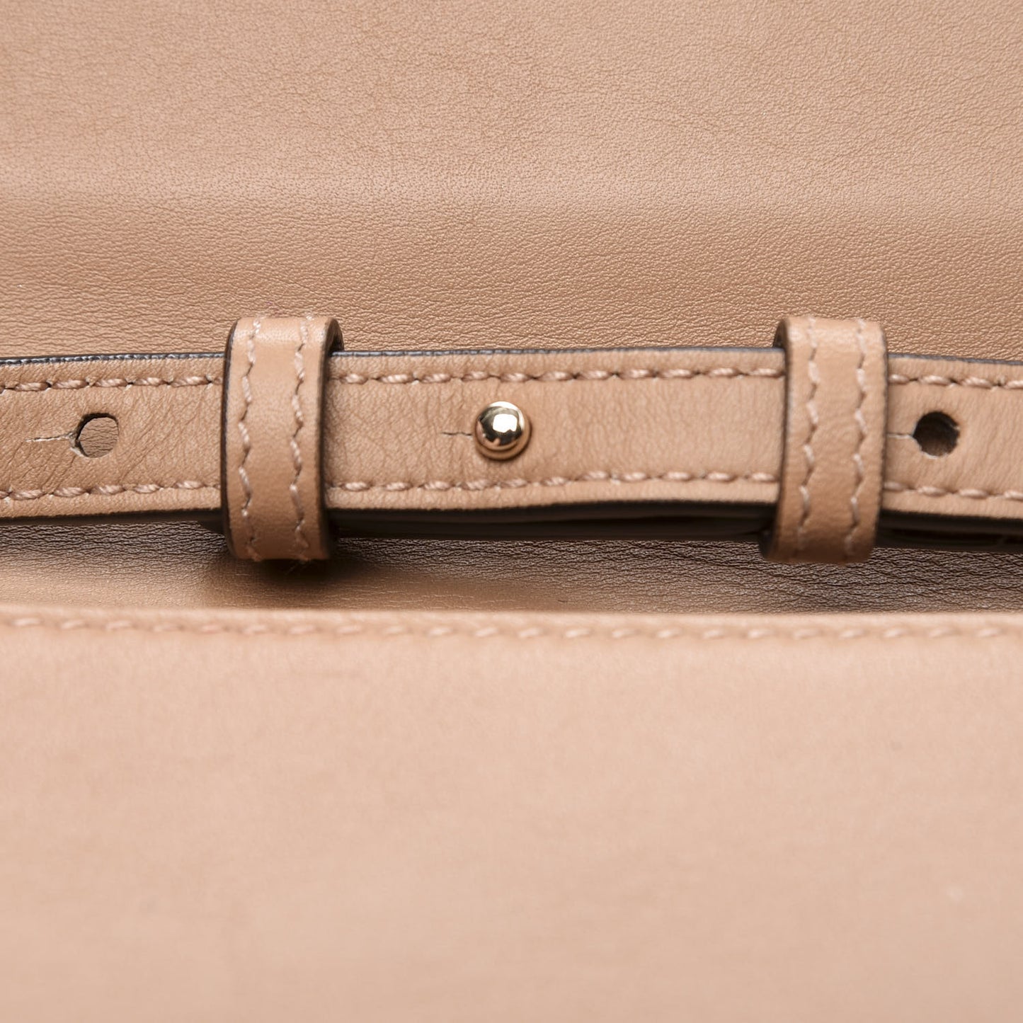 Calfskin Icon Wallet Camelia