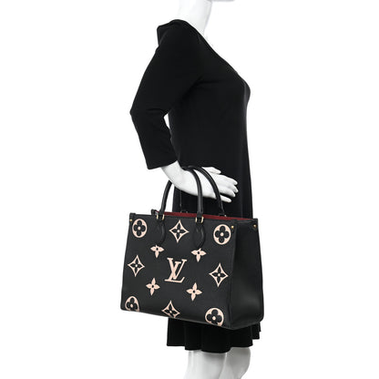 Louis Vuitton Empreinte Monogram Giant Onthego MM Black Beige 2 of 19