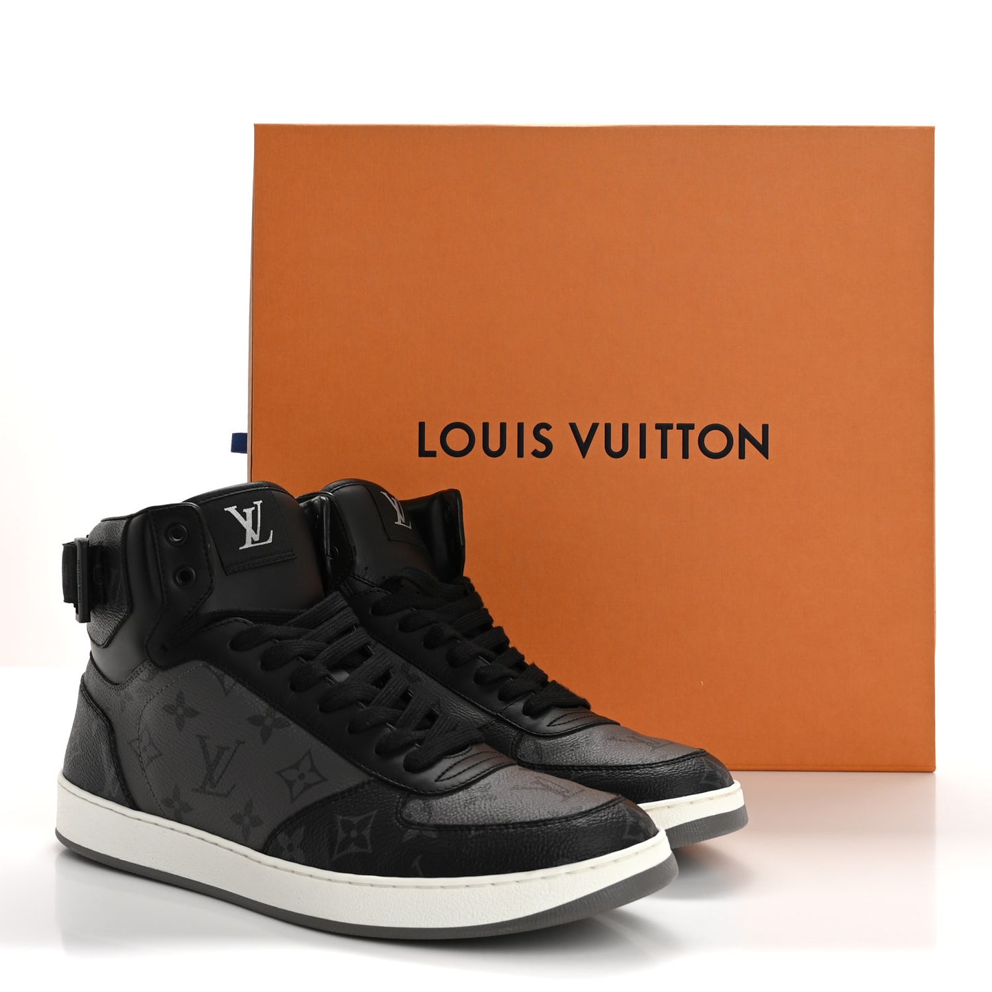 Calfskin Monogram Eclipse Mens Rivoli High Top Sneakers 9 Black Grey