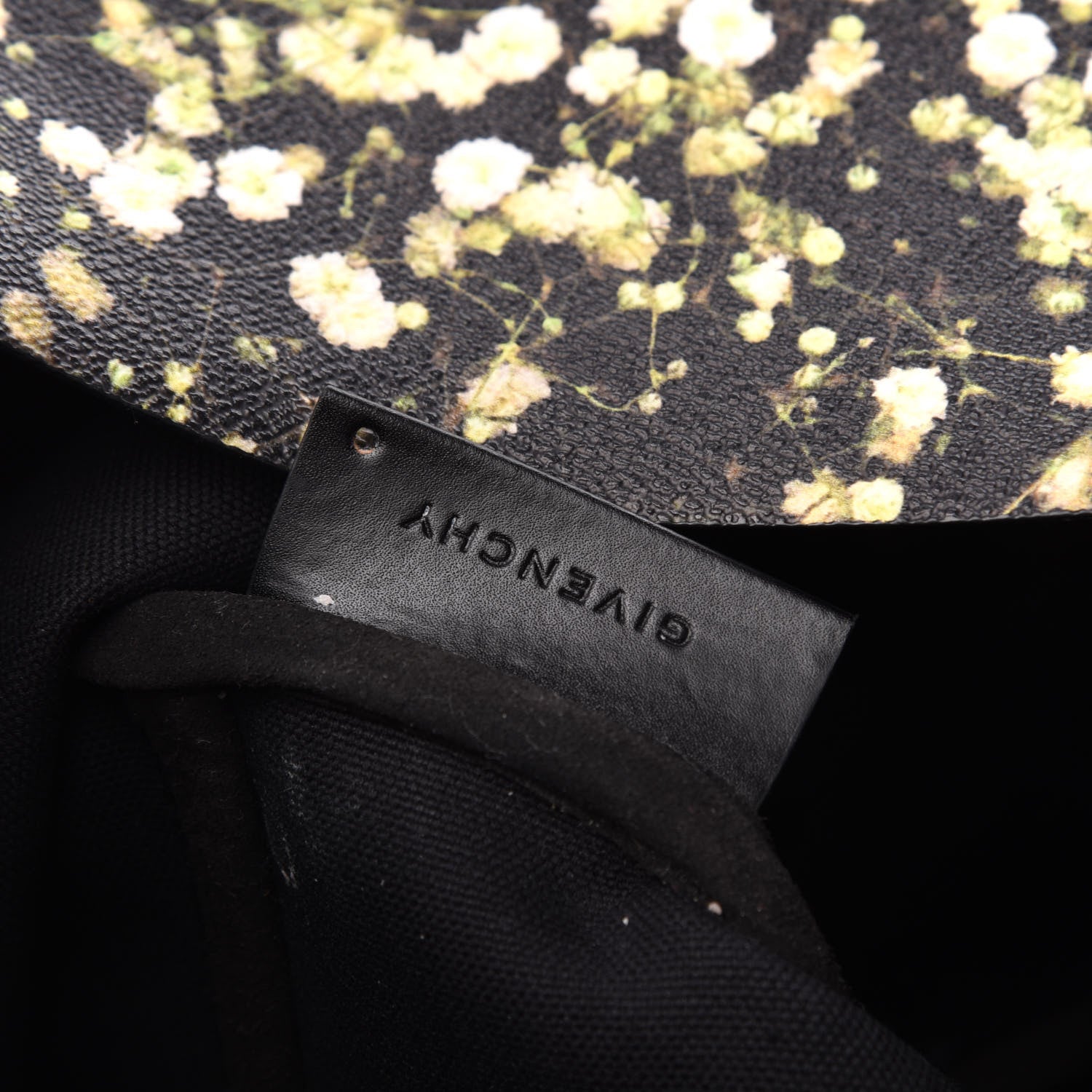 Givenchy Textured Coated Canvas Baby's Breath Print Large Antigona Tote 8 of 9