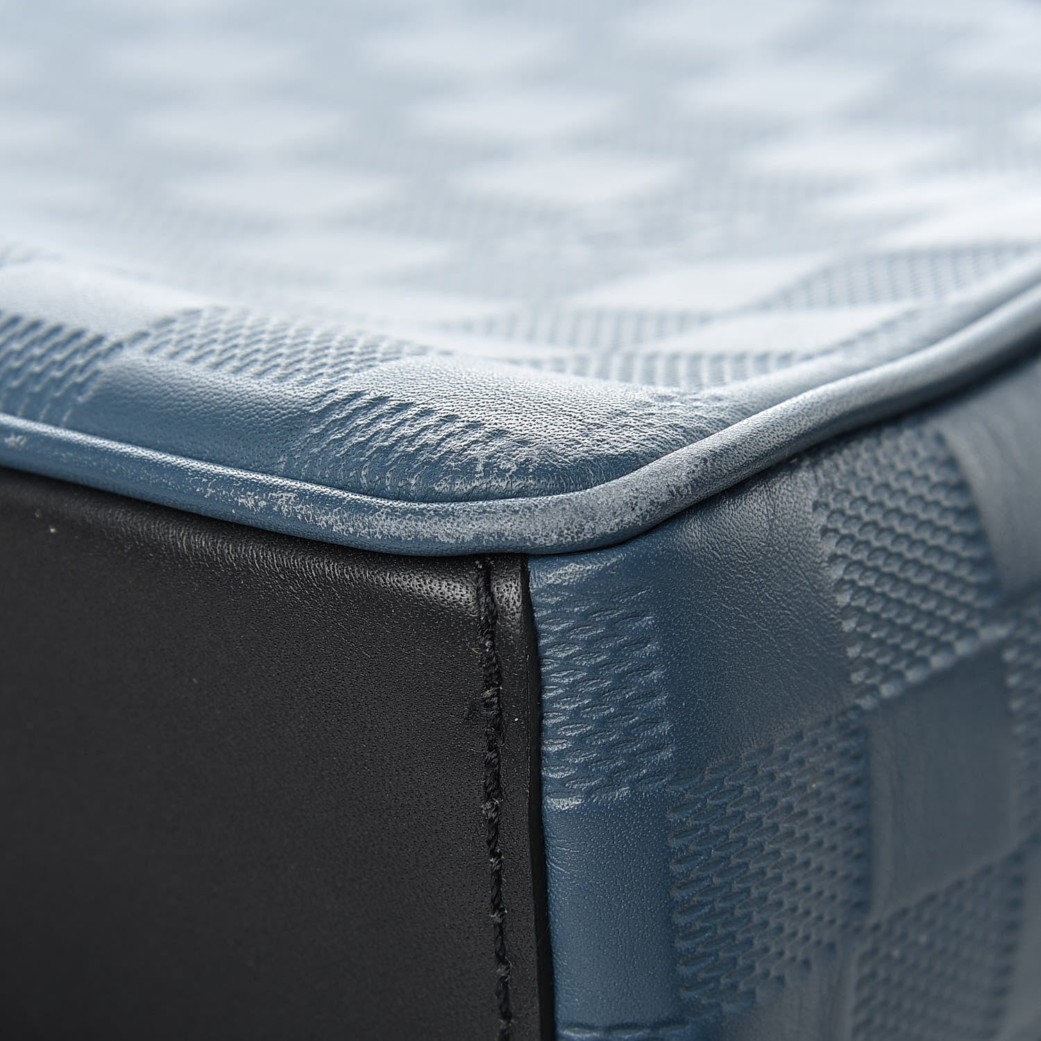 Louis Vuitton Damier Infini District PM Orion 20 of 24