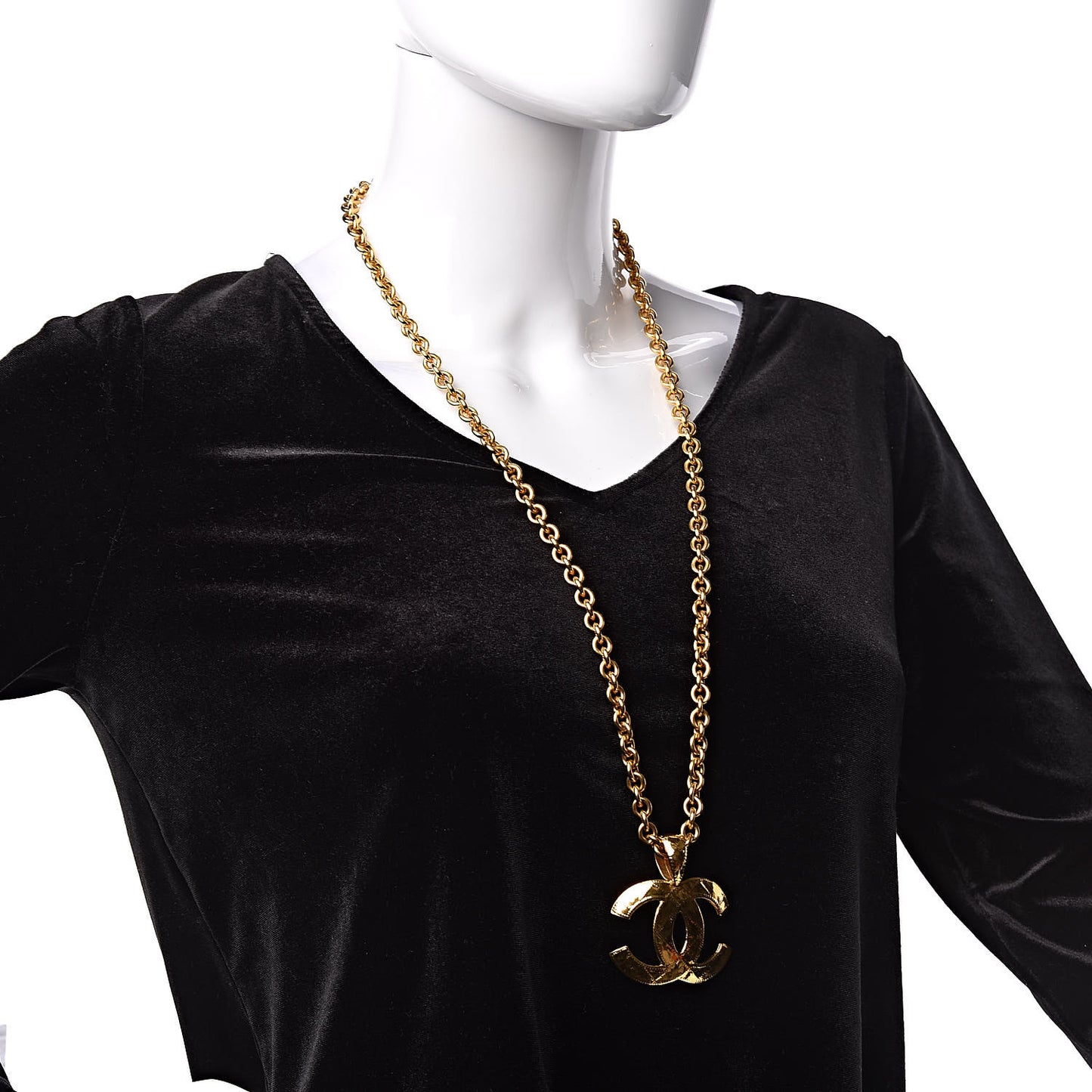 Quilted CC Long Chain Necklace Gold