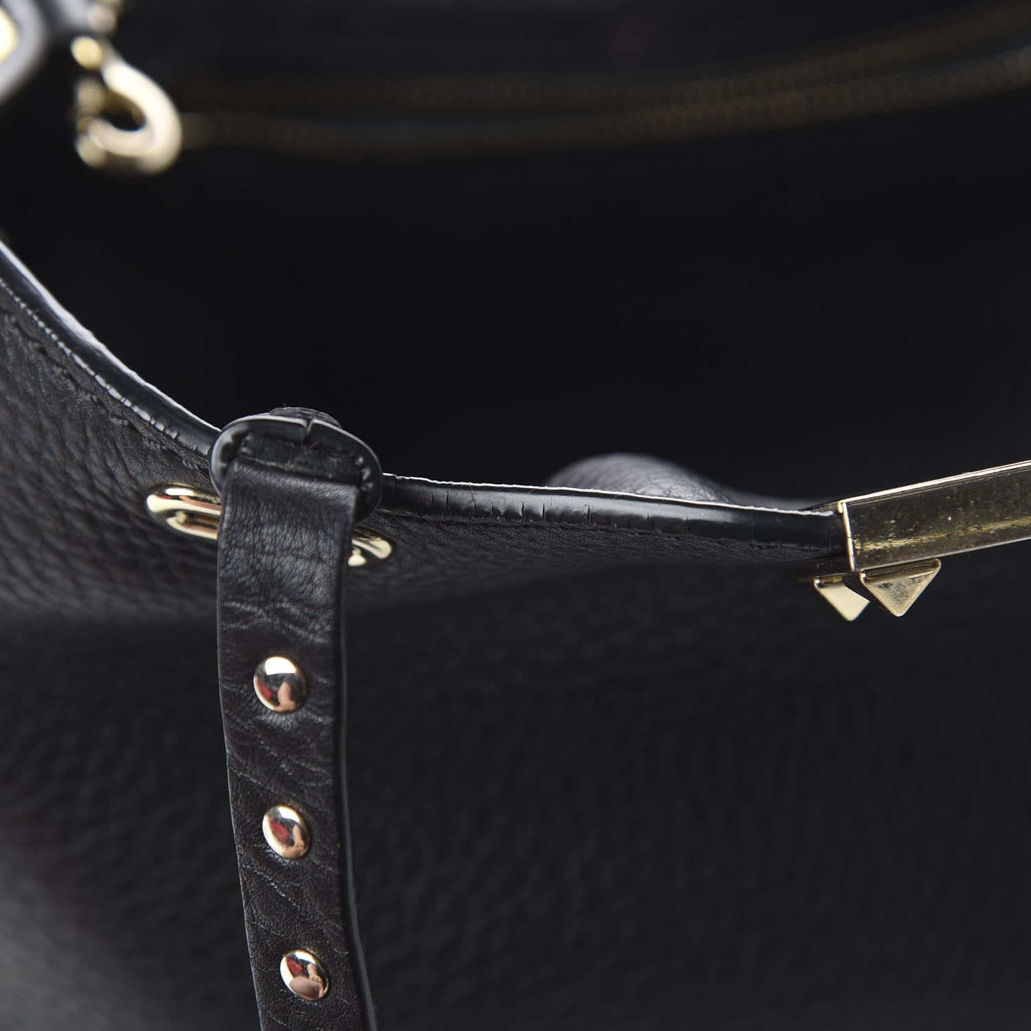 Valentino Garavani Grained Calfskin Small Rockstud Tote Black 9 of 13